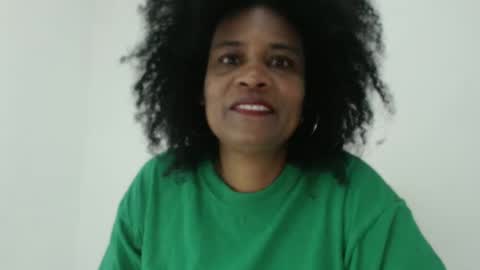 luxa online show from November 4, 11:55 am