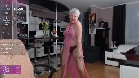 Roxana online show from March 12, 4:22 pm