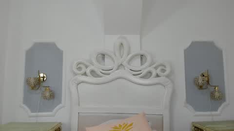 roxana_scott1 online show from October 20, 3:55 am