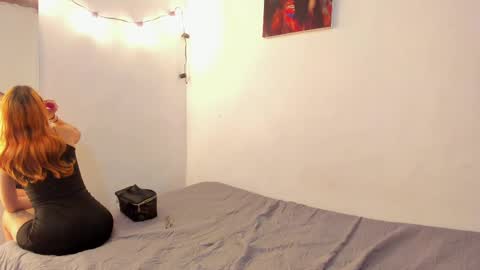 roxy online show from November 19, 5:12 pm