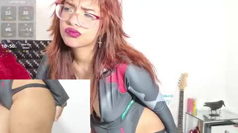 Roxane  online show from November 20, 6:49 pm