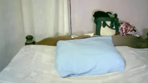 roxanne_98 online show from November 21, 2:53 am