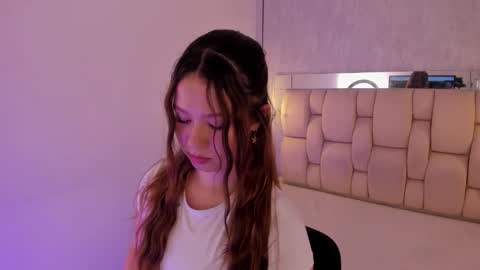 Roxie  online show from February 28, 8:46 pm