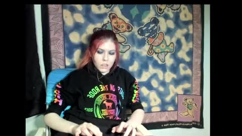 roxihazeleyes online show from March 9, 10:08 am