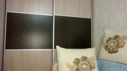 Snapshot of roxxywharton chatting on October 12, 7:12 am Roxxy Wharton online show from October 12, 7:12 am