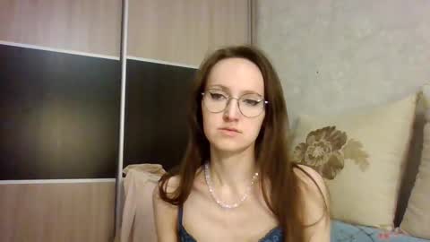 Snapshot of roxxywharton chatting on February 9, 7:37 am Roxxy Wharton online show from February 9, 7:37 am