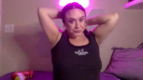 Roxy11126 online show from April 3, 9:16 am