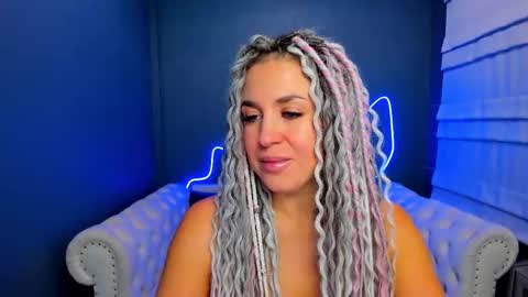 Roxy online show from October 20, 1:21 am