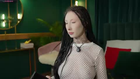 roxanne online show from July 1, 4:10 am