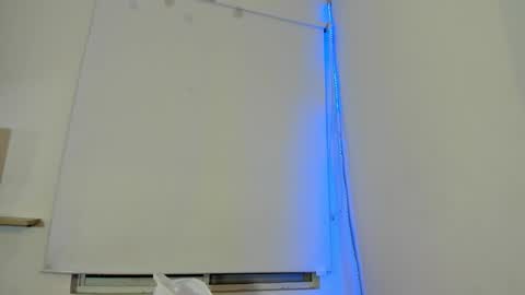 roxy_stone1 online show from December 22, 7:31 pm