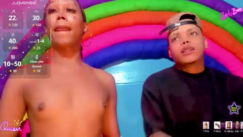 royal_xx online show from March 3, 9:44 pm