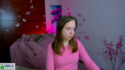 Snapshot of rozmary_ket chatting on March 7, 10:13 am Im Rozmary nice to meet you 3 online show from March 7, 10:13 am