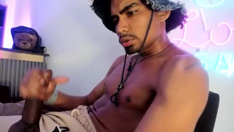 POOL online show from February 21, 9:40 pm