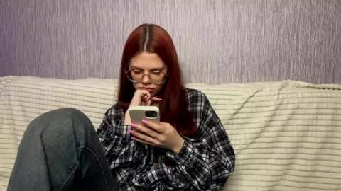 rubeaa online show from April 20, 12:41 pm