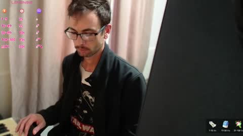 Snapshot of rubitricky chatting on September 29, 6:01 am RubitRicky online show from September 29, 6:01 am