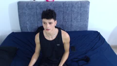 Ruby and Vanie online show from May 29, 11:25 pm