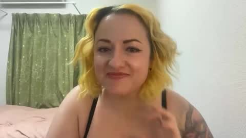 ruby_sunrise online show from May 5, 1:06 pm