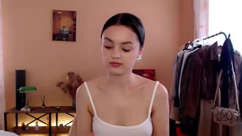 Ruby online show from August 8, 4:44 am