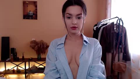 Snapshot of rubycute_ chatting on March 1, 3:53 am Ruby online show from March 1, 3:53 am