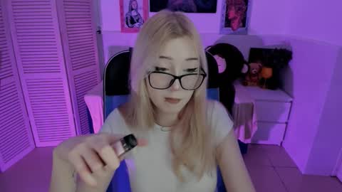 rubyybennett online show from October 6, 7:04 am