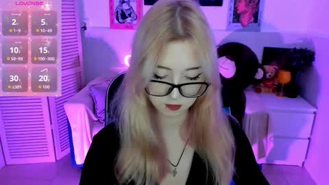 rubyybennett online show from October 3, 7:49 am