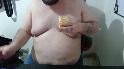 rudebearboy_ online show from February 1, 12:08 am