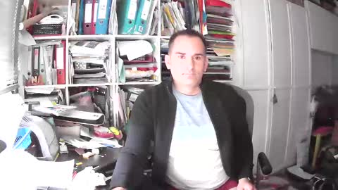 Snapshot of runner1978 chatting on December 12, 1:39 pm runner1978 online show from December 12, 1:39 pm