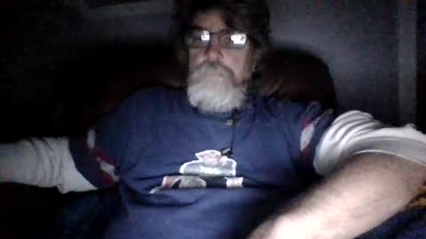 Snapshot of runningaround60 chatting on October 31, 11:21 am runningaround60 online show from October 31, 11:21 am