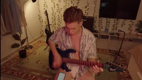 Snapshot of rusbradpitt chatting on September 9, 1:33 pm rusbradpitt online show from September 9, 1:33 pm