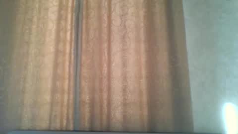 rusqadisx online show from April 7, 5:09 am