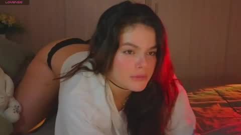 Lorenn online show from May 14, 8:29 pm