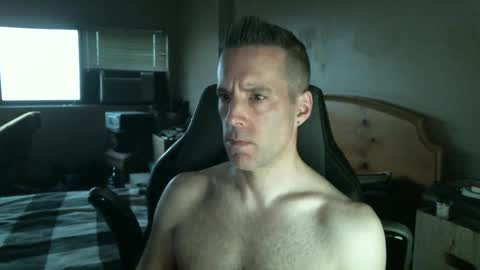 Snapshot of rustic_cuse_777 chatting on October 3, 10:51 pm rustic_cuse_777 online show from October 3, 10:51 pm