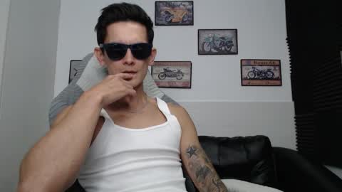 MillionDollarGuy online show from February 18, 6:57 am