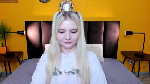 ruthbryant online show from November 5, 1:51 am