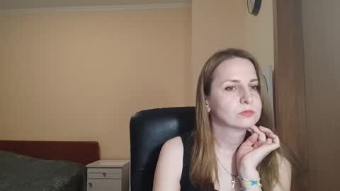 Ruth online show from March 23, 6:35 pm