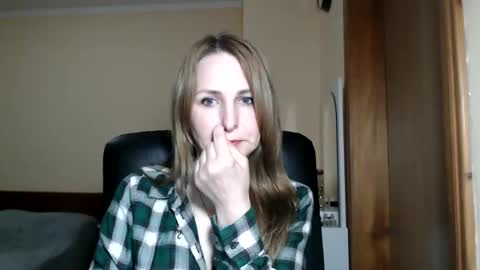 Ruth online show from April 10, 8:24 pm