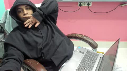 rwb17 online show from November 13, 4:53 pm