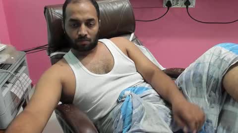 rwb17 online show from November 6, 7:44 am