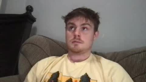 ryanhung_57 online show from February 4, 3:32 am