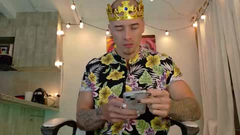 Snapshot of ryann_blue_ chatting on September 25, 12:28 am Ryan Blue ig ryannblue online show from September 25, 12:28 am