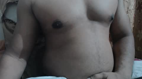 Snapshot of ryans31 chatting on January 7, 9:57 pm Sexy Boy Toy online show from January 7, 9:57 pm