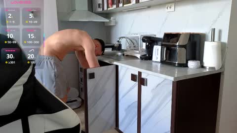 ryanstorm1 online show from May 20, 11:49 am