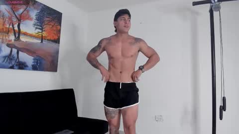 ryanwhite3 online show from January 10, 10:04 pm