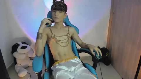 RYO BLEU online show from December 20, 2:18 am