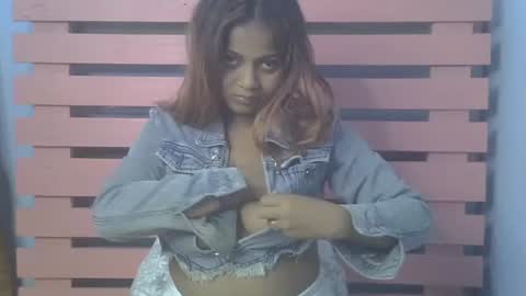 rywanna online show from June 6, 11:54 pm