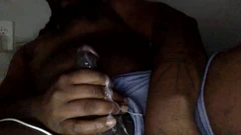 ryzin_ online show from November 29, 2:47 pm