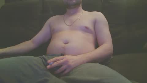 Snapshot of s0good4us chatting on January 8, 3:40 am s0good4us online show from January 8, 3:40 am