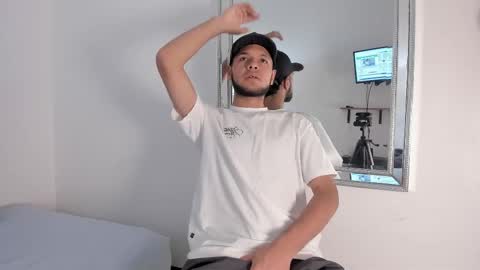 Sam  online show from March 16, 7:40 pm