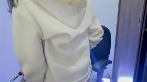 Snapshot of sabaha_ chatting on September 25, 12:06 am S A B A H A online show from September 25, 12:06 am