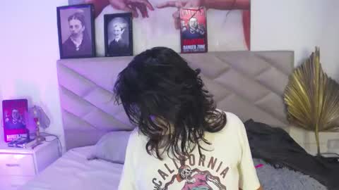 Snapshot of sabinamerchetti_ chatting on October 20, 3:44 am Sabina Merchetti online show from October 20, 3:44 am